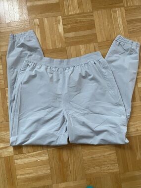 The North Face running hiking pants with elastic at ankle EUC M
